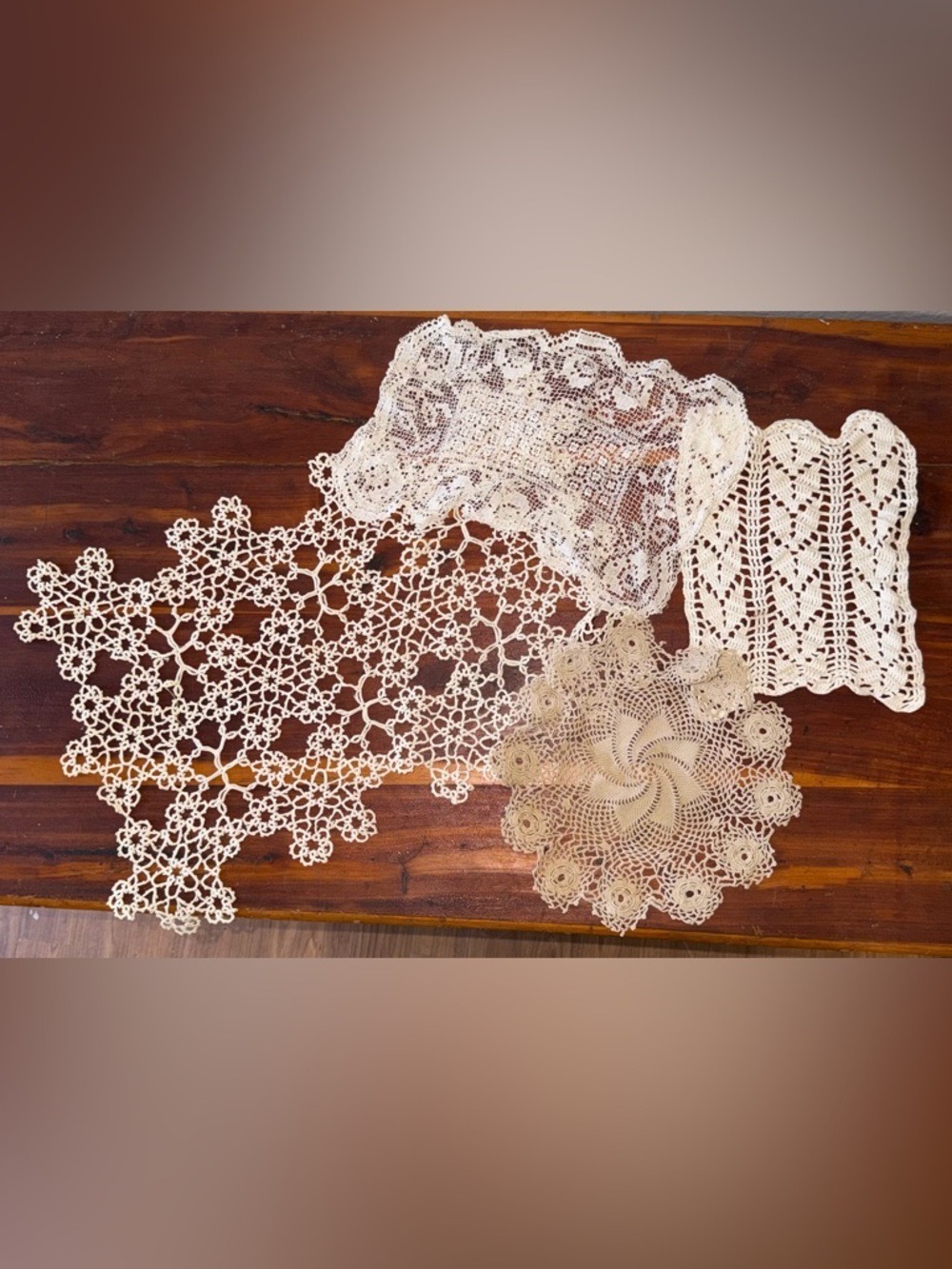 Vintage doilies Antique Crochet Doily Set with Floral Design 4 pieces roses